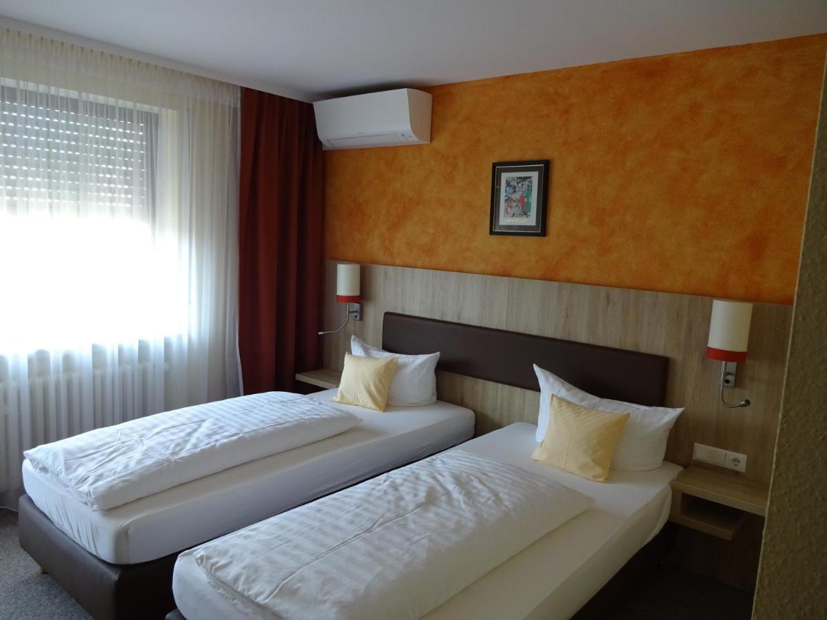 Gasthof Hotel Zum Ross Wertheim Zewnętrze zdjęcie