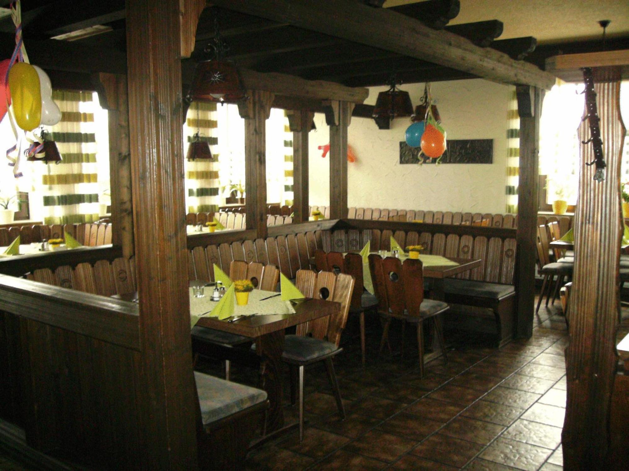 Gasthof Hotel Zum Ross Wertheim Zewnętrze zdjęcie