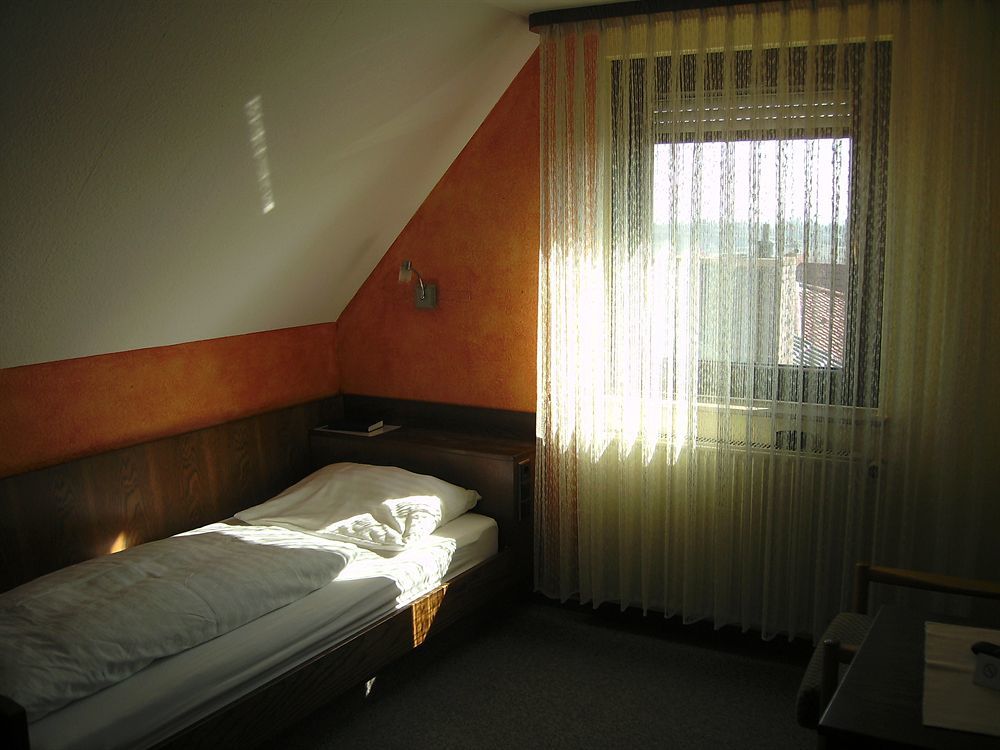 Gasthof Hotel Zum Ross Wertheim Zewnętrze zdjęcie