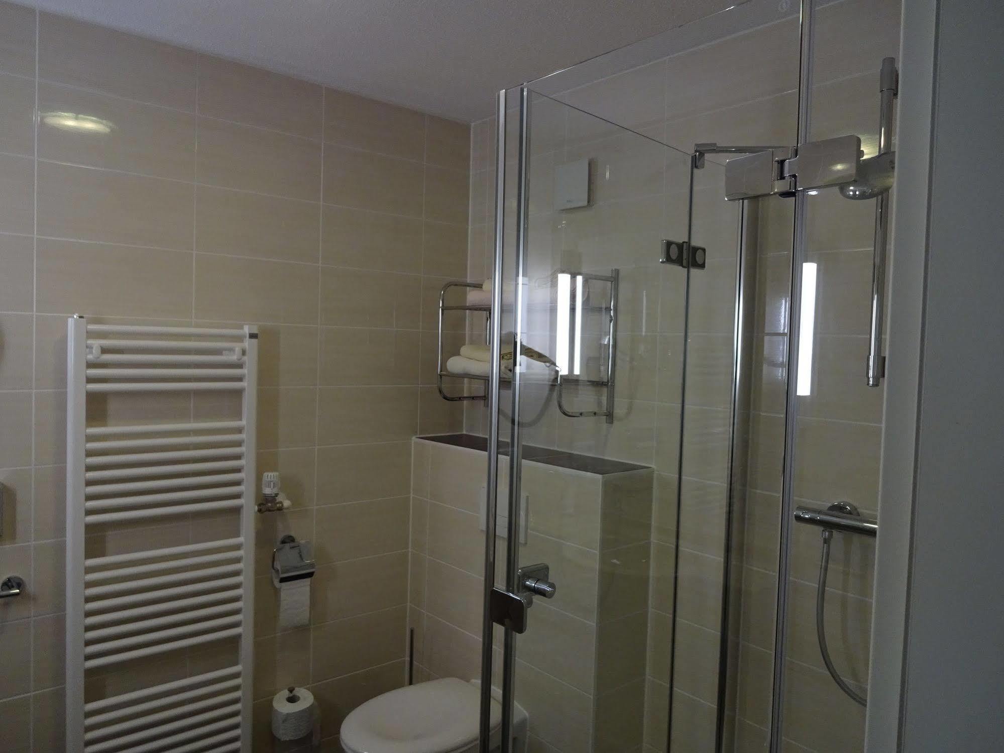 Gasthof Hotel Zum Ross Wertheim Zewnętrze zdjęcie