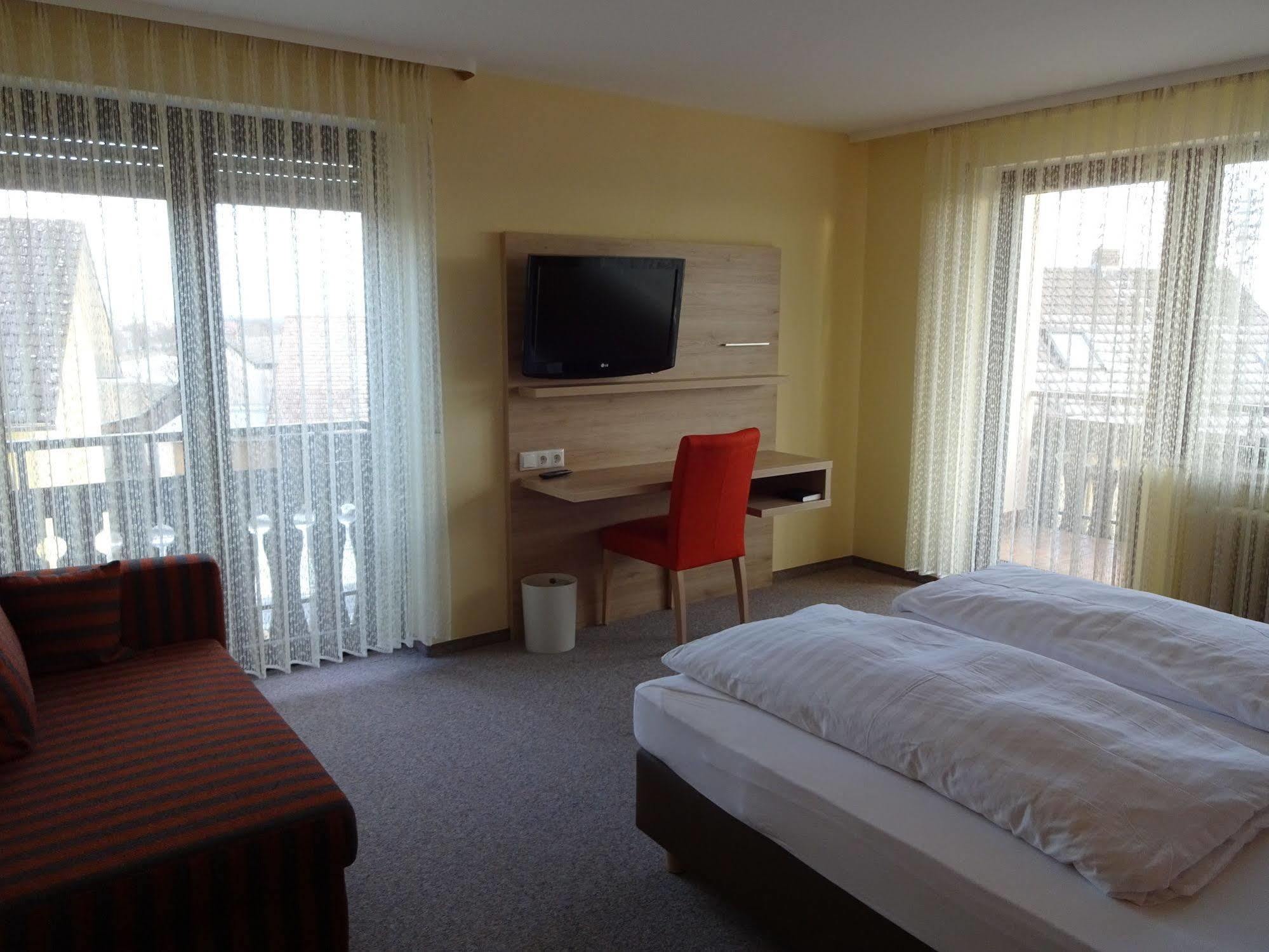 Gasthof Hotel Zum Ross Wertheim Zewnętrze zdjęcie