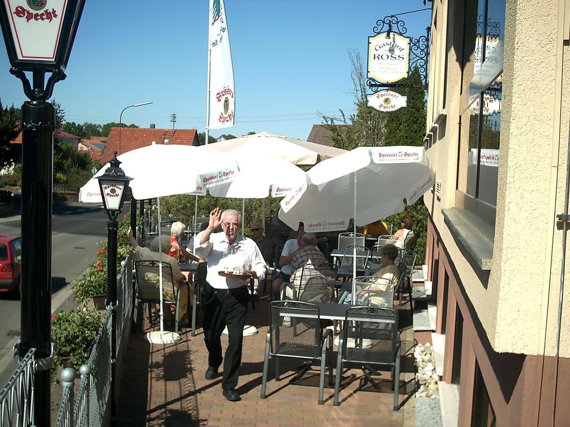 Gasthof Hotel Zum Ross Wertheim Restauracja zdjęcie